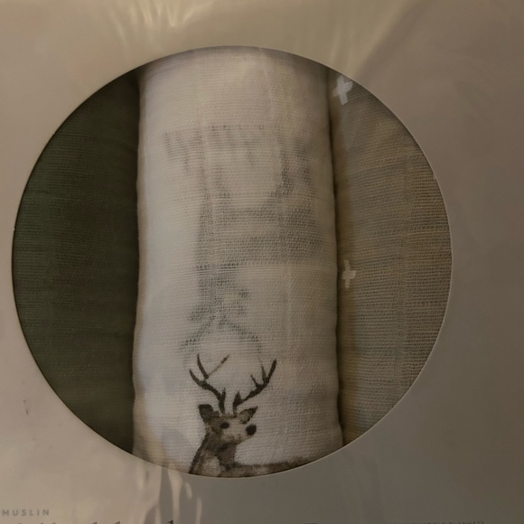 Little Unicorn 🦄 Cotton Muslin Blankets for baby - Picture 3 of 4